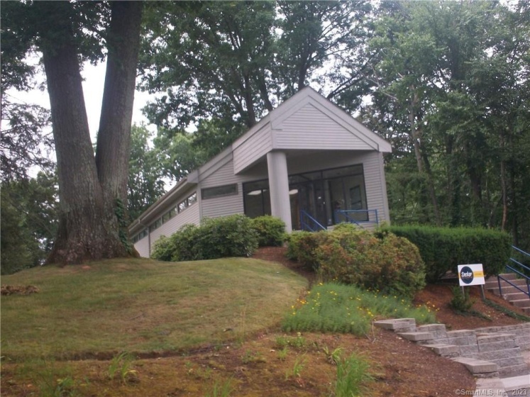 99 Citizens, Glastonbury, 06033, 0 , 0 ,0,Commercial For Lease,For Rent,Citizens,0,170502264