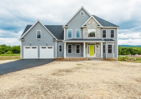 367 Hillstown, Manchester, 06040, 4 Bedrooms Bedrooms, 0 ,2 BathroomsBathrooms,Single Family For Sale,For Sale,Hillstown,0,24030209