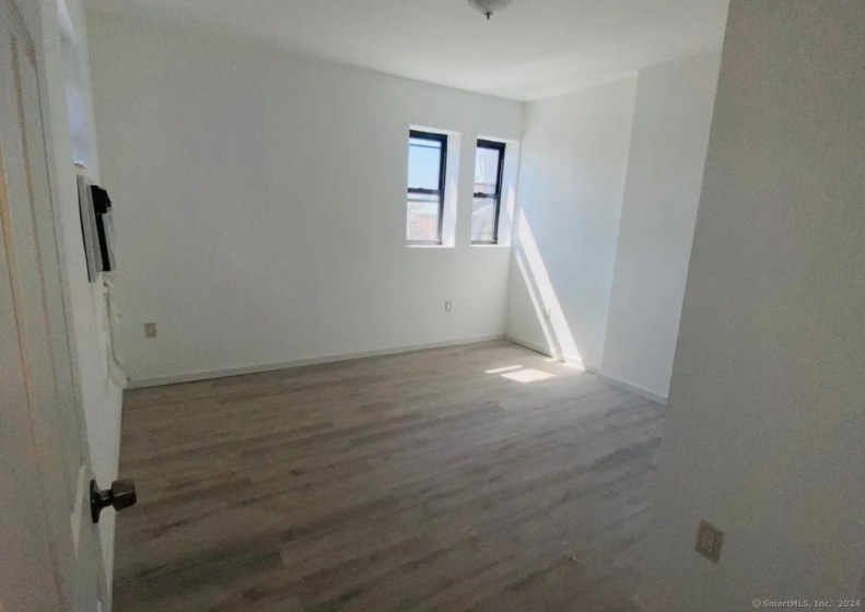 677 Fairfield, Bridgeport, 06604, 0 , 0 ,1 BathroomBathrooms,Residential Rental,For Sale,Fairfield,0,24049863