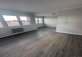 191 Oak, Bridgeport, 06604, 1 Bedroom Bedrooms, 0 ,1 BathroomBathrooms,Residential Rental,For Sale,Oak,0,24066716