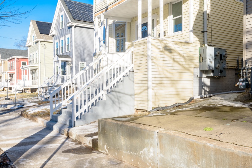 517 Winchester, New Haven, 06511, 4 Bedrooms Bedrooms, 0 ,1 BathroomBathrooms,Residential Rental,For Sale,Winchester,0,24073232