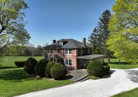 400 Gay, Sharon, 06069, 4 Bedrooms Bedrooms, 0 ,1 BathroomBathrooms,Single Family For Sale,For Sale,Gay,0,24096674