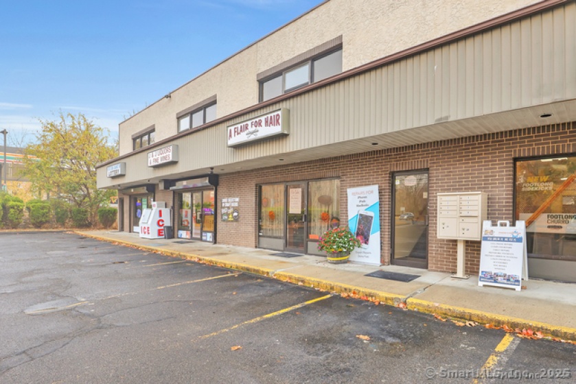 325 Chamberlain, Meriden, 06451, 0 , 0 ,0,Commercial For Lease,For Rent,Chamberlain,0,24104652