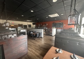 1015 Meriden, Waterbury, 06705, 0 , 0 ,0,Commercial For Lease,For Rent,Meriden,0,24113572