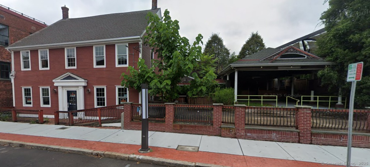 109-111 Bank, New London, 06320, 0 , 0 ,0,Commercial For Lease,For Rent,Bank,0,24125934