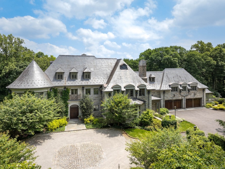 17 Cowdray Park, North Castle, 10504, 8 Bedrooms Bedrooms, 0 ,11 BathroomsBathrooms,Single Family For Sale,For Sale,Cowdray Park,0,24132425
