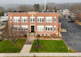 985 Farmington, Bristol, 06010, 0 , 0 ,0,Commercial For Lease,For Rent,Farmington,0,24137254