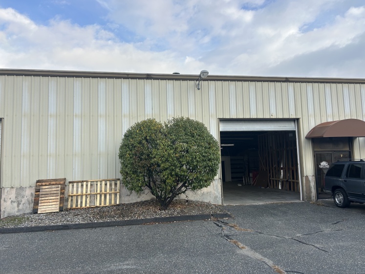 9 Moody, Enfield, 06082, 0 , 0 ,0,Commercial For Lease,For Rent,Moody,0,24137171