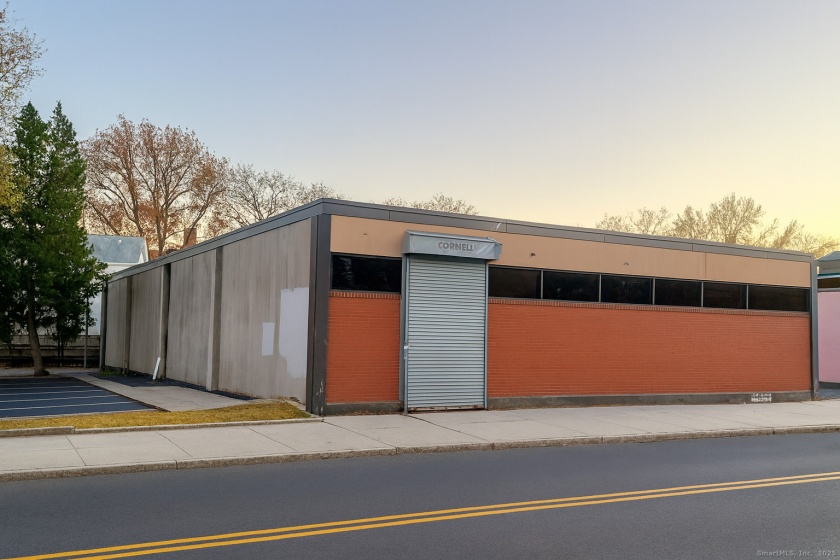 922 Grand, New Haven, 06511, 0 , 0 ,0,Commercial For Sale,For Sale,Grand,0,24140533