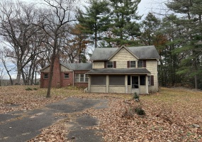 708 Hilliard, Manchester, 06040, 4 Bedrooms Bedrooms, 0 ,2 BathroomsBathrooms,Single Family For Sale,For Sale,Hilliard,0,24142640