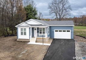 67 Middle, Enfield, 06082, 3 Bedrooms Bedrooms, 0 ,2 BathroomsBathrooms,Single Family For Sale,For Sale,Middle,0,24148013