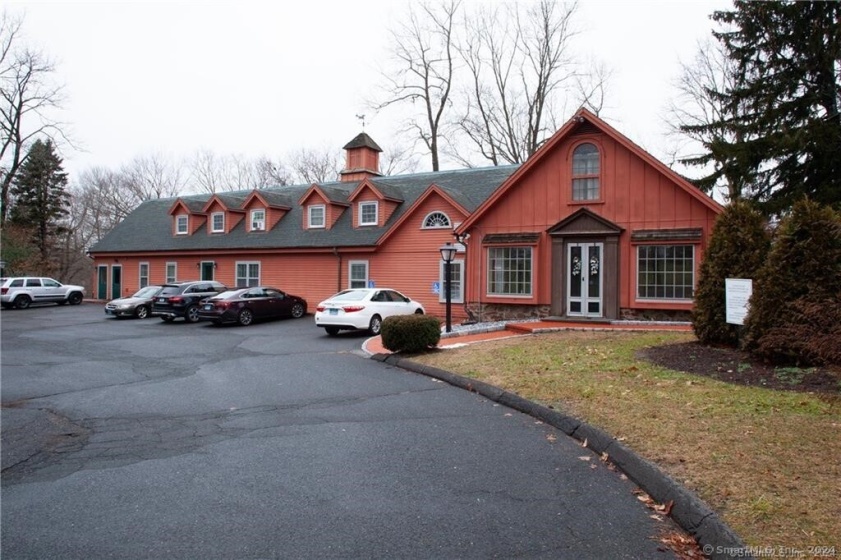128 Garden, Farmington, 06032, 0 , 0 ,0,Commercial For Lease,For Rent,Garden,0,24148230