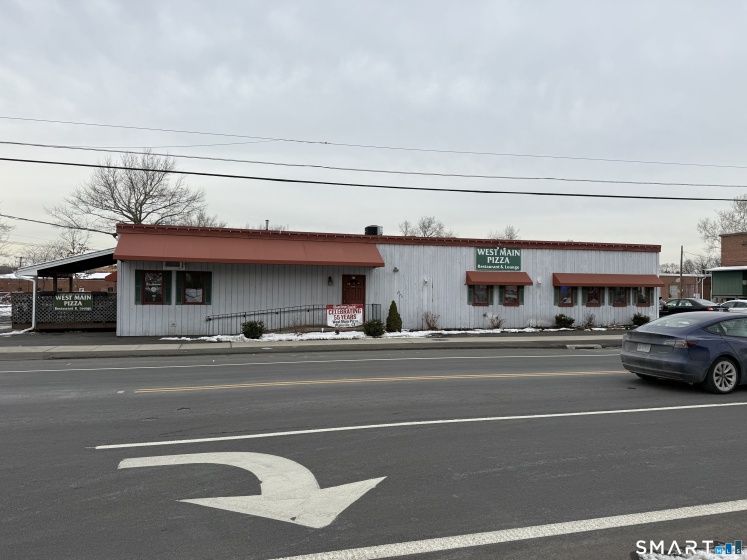93 Main, Plainville, 06062, 0 , 0 ,3 BathroomsBathrooms,Commercial For Sale,For Sale,Main,0,24150465