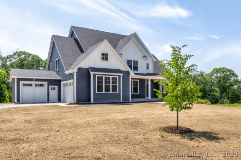 18 Twin Valley, East Lyme, 06333, 4 Bedrooms Bedrooms, 0 ,2 BathroomsBathrooms,Single Family For Sale,For Sale,Twin Valley,0,24096602