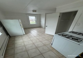 217 Helen, Bridgeport, 06608, 1 Bedroom Bedrooms, 0 ,1 BathroomBathrooms,Residential Rental,For Sale,Helen,0,24151575