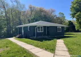 270R East, Plainville, 06062, 2 Bedrooms Bedrooms, 0 ,1 BathroomBathrooms,Single Family For Sale,For Sale,East,0,24152004