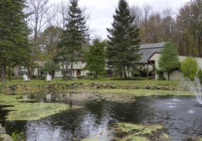 38 Strawberry, Warren, 06777, 5 Bedrooms Bedrooms, 0 ,3 BathroomsBathrooms,Residential Rental,For Sale,Strawberry,0,24156832