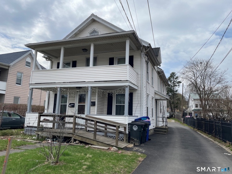 264 Main, Torrington, 06790, 9 Bedrooms Bedrooms, 0 ,3 BathroomsBathrooms,Multi-family For Sale,For Sale,Main,0,24155992