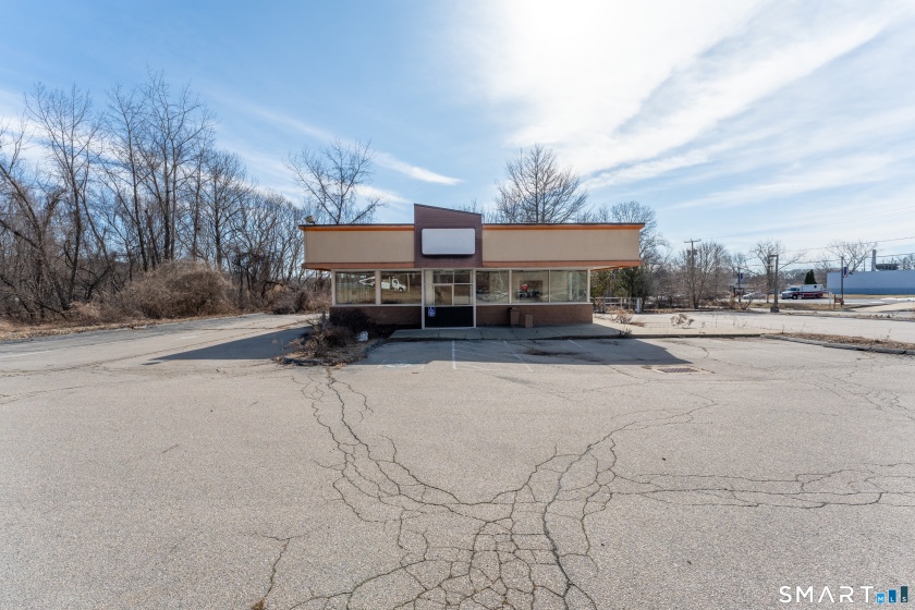 641 Norwich New London, Montville, 06382, 0 , 0 ,0,Commercial For Sale,For Sale,Norwich New London,0,24159207