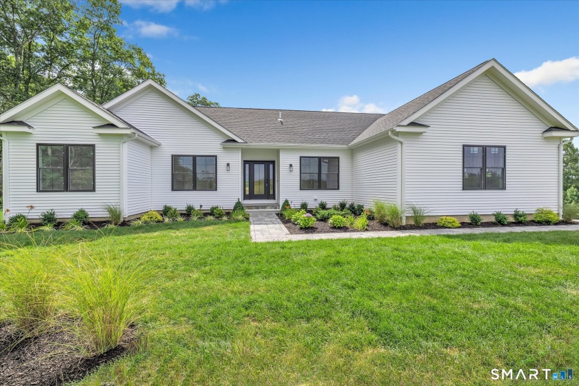 20 Hunting Ridge, Middlebury, 06762, 3 Bedrooms Bedrooms, 0 ,2 BathroomsBathrooms,Single Family For Sale,For Sale,Hunting Ridge,0,24160275