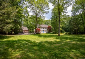 33 Sentry Hill, Roxbury, 06783, 4 Bedrooms Bedrooms, 0 ,3 BathroomsBathrooms,Single Family For Sale,For Sale,Sentry Hill,0,24163570