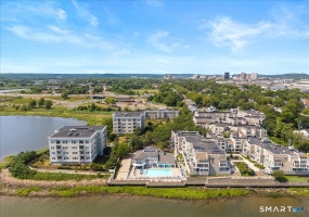 13 Harbour, New Haven, 06519, 2 Bedrooms Bedrooms, 0 ,2 BathroomsBathrooms,Residential Rental,For Sale,Harbour,0,24164698