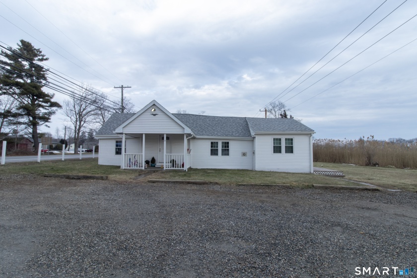296 Main, Clinton, 06413, 5 Bedrooms Bedrooms, 0 ,2 BathroomsBathrooms,Multi-family For Sale,For Sale,Main,0,24158689