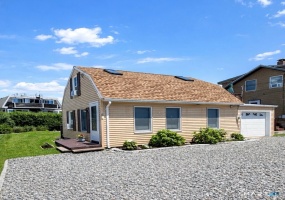 42 Noble, Groton, 06340, 3 Bedrooms Bedrooms, 0 ,1 BathroomBathrooms,Residential Rental,For Sale,Noble,0,24160864 42 Noble, Groton, 06340, 3 Bedrooms Bedrooms, 0 ,1 BathroomBathrooms,Residential Rental,For Sale,Noble,0,24160864
