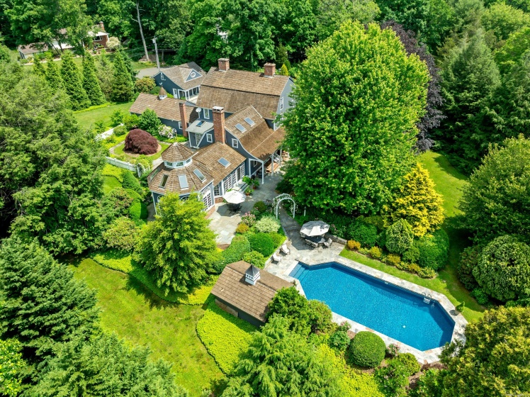 173 Highwoods, Guilford, 06437, 5 Bedrooms Bedrooms, 0 ,5 BathroomsBathrooms,Single Family For Sale,For Sale,Highwoods,0,24159985