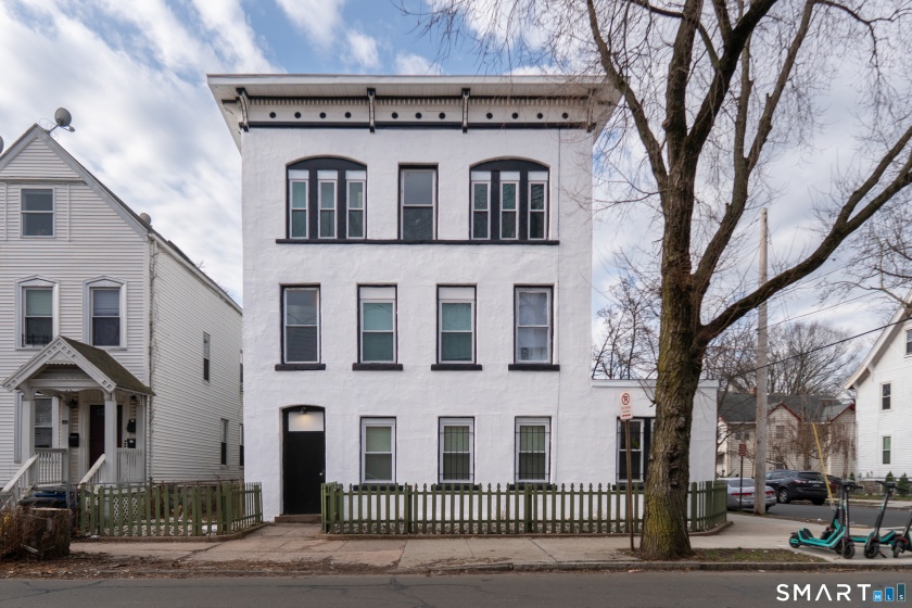 522 Elm, New Haven, 06511, 10 Bedrooms Bedrooms, 0 ,9 BathroomsBathrooms,Multi-family For Sale,For Sale,Elm,0,24163123
