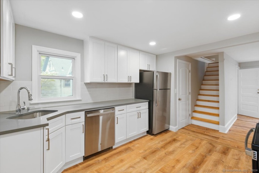 816 Pacific, Stamford, 06902, 2 Bedrooms Bedrooms, 0 ,2 BathroomsBathrooms,Residential Rental,For Sale,Pacific,0,24165579