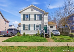34 Pleasant, New Britain, 06051, 4 Bedrooms Bedrooms, 0 ,3 BathroomsBathrooms,Multi-family For Sale,For Sale,Pleasant,0,24166985