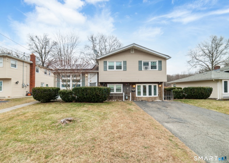 138 Townsend, Waterbury, 06705, 3 Bedrooms Bedrooms, 0 ,1 BathroomBathrooms,Single Family For Sale,For Sale,Townsend,0,24165670