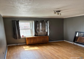 744 Canaan Road, Bridgeport, 06610, 2 Bedrooms Bedrooms, 0 ,1 BathroomBathrooms,Condo/co-op For Sale,For Sale,Canaan Road,0,24167897