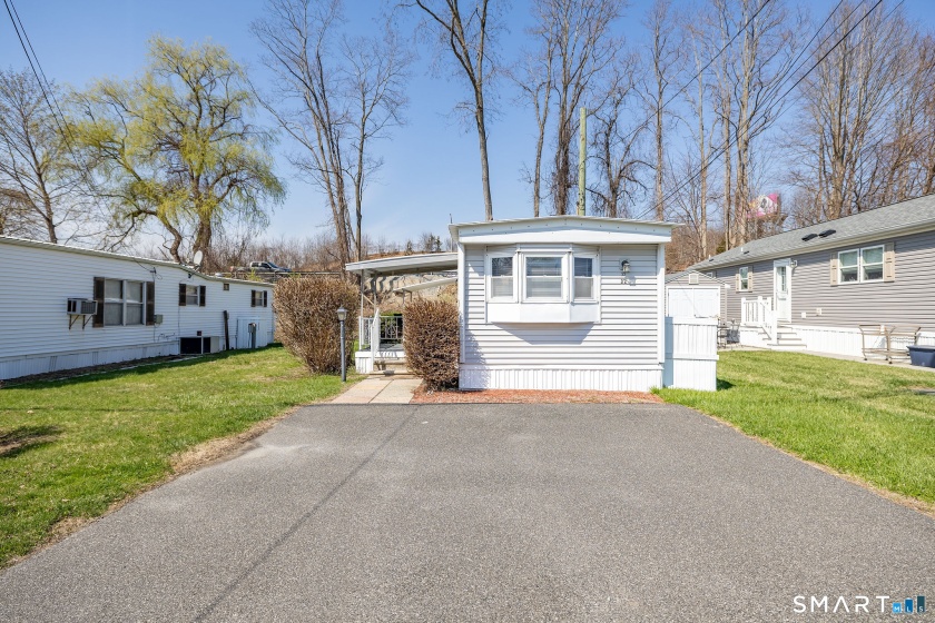 32 Greenlawn, Danbury, 06810, 2 Bedrooms Bedrooms, 0 ,1 BathroomBathrooms,Single Family For Sale,For Sale,Greenlawn,0,24168134