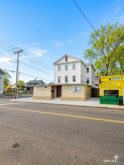 163 Chapel, New Haven, 06513, 11 Bedrooms Bedrooms, 0 ,5 BathroomsBathrooms,Multi-family For Sale,For Sale,Chapel,0,24168052