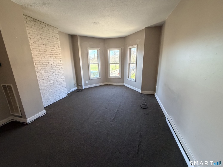 51 Seyms, Hartford, 06120, 4 Bedrooms Bedrooms, 0 ,1 BathroomBathrooms,Residential Rental,For Sale,Seyms,0,24169252
