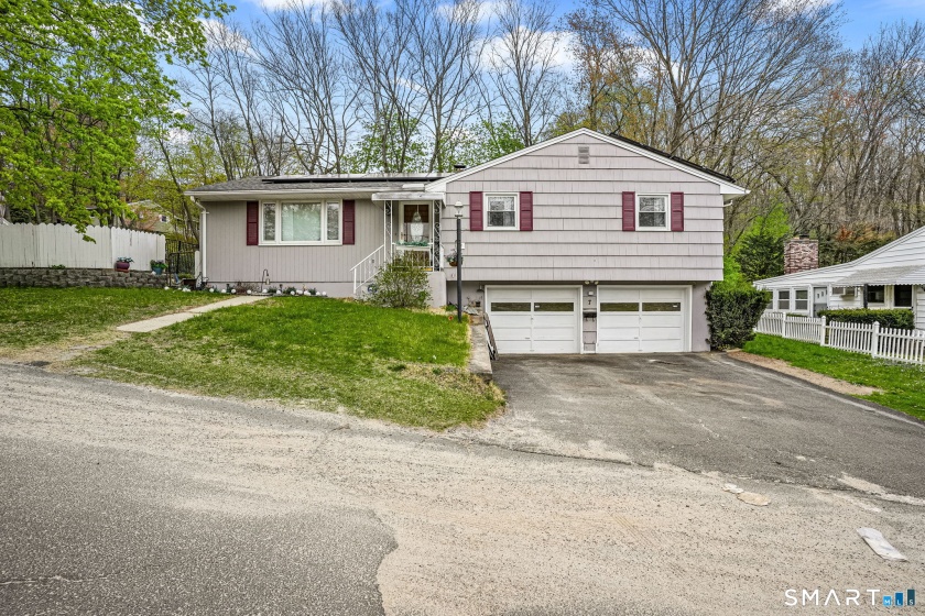 7 Newport, Waterbury, 06705, 3 Bedrooms Bedrooms, 0 ,1 BathroomBathrooms,Single Family For Sale,For Sale,Newport,0,24169462