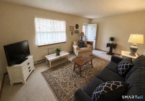 975 Meriden, Waterbury, 06705, 1 Bedroom Bedrooms, 0 ,1 BathroomBathrooms,Condo/co-op For Sale,For Sale,Meriden,0,24171091