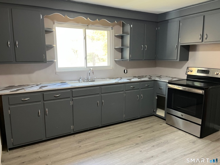 195 Valley, New Haven, 06515, 2 Bedrooms Bedrooms, 0 ,1 BathroomBathrooms,Residential Rental,For Sale,Valley,0,24165202