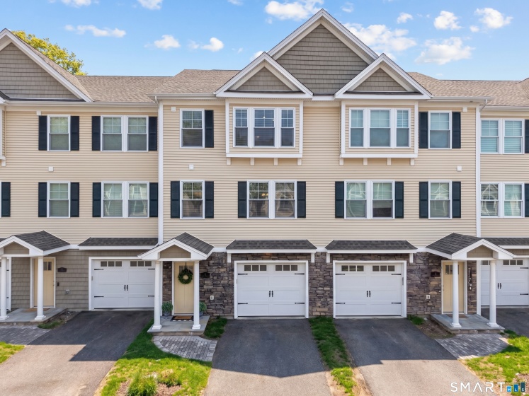 11 Village, East Lyme, 06357, 2 Bedrooms Bedrooms, 0 ,2 BathroomsBathrooms,Condo/co-op For Sale,For Sale,Village,0,24169981