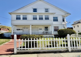 60-62 Hazel, Hartford, 06106, 7 Bedrooms Bedrooms, 0 ,3 BathroomsBathrooms,Multi-family For Sale,For Sale,Hazel,0,24169564