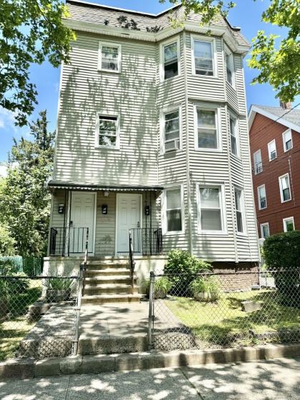 247 Ivy, New Haven, 06511, 3 Bedrooms Bedrooms, 0 ,1 BathroomBathrooms,Residential Rental,For Sale,Ivy,0,24172762
