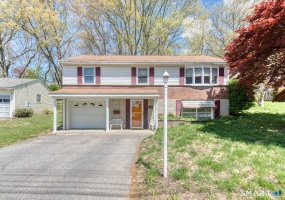 86 Bird, Torrington, 06790, 3 Bedrooms Bedrooms, 0 ,1 BathroomBathrooms,Single Family For Sale,For Sale,Bird,0,24172816