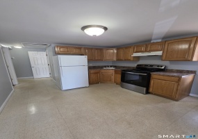 8 Mannz, Hartford, 06114, 4 Bedrooms Bedrooms, 0 ,2 BathroomsBathrooms,Residential Rental,For Sale,Mannz,0,24173189