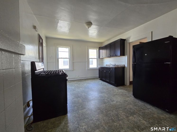 125 Hollister, Bridgeport, 06607, 2 Bedrooms Bedrooms, 0 ,1 BathroomBathrooms,Residential Rental,For Sale,Hollister,0,24173792