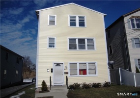 327 Augur, Hamden, 06517, 3 Bedrooms Bedrooms, 0 ,1 BathroomBathrooms,Residential Rental,For Sale,Augur,0,24173076