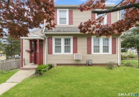 60 Pine Hill, Stamford, 06906, 4 Bedrooms Bedrooms, 0 ,2 BathroomsBathrooms,Single Family For Sale,For Sale,Pine Hill,0,24174013