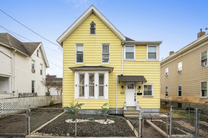 369 Park, Bridgeport, 06608, 8 Bedrooms Bedrooms, 0 ,2 BathroomsBathrooms,Single Family For Sale,For Sale,Park,0,24078664