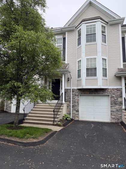 805 Sienna, Danbury, 06810, 2 Bedrooms Bedrooms, 0 ,2 BathroomsBathrooms,Condo/co-op For Sale,For Sale,Sienna,0,24174176